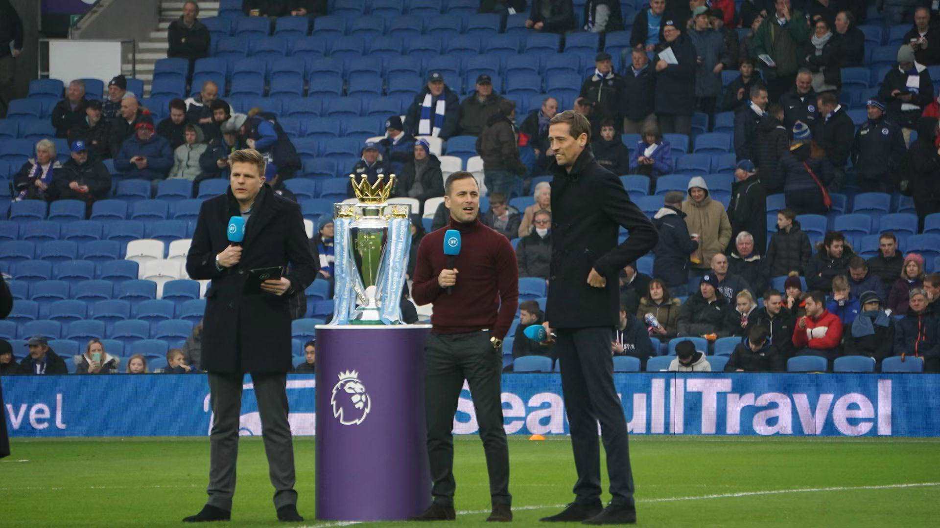 阵容的豪华 阵容的豪华