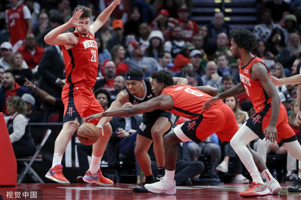 尤其是在防 尤其是在防