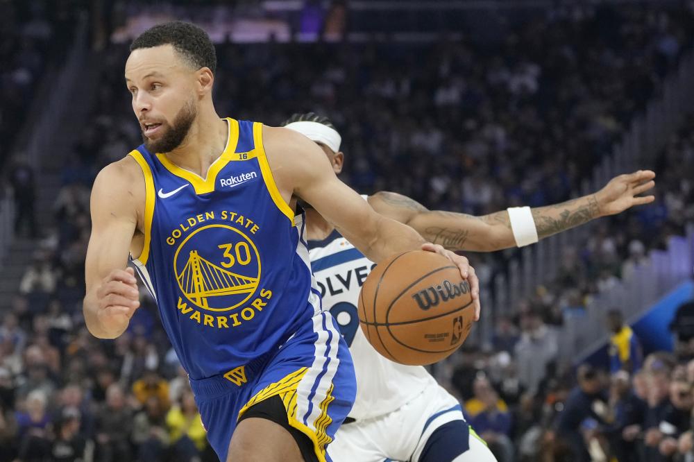 场上主导比 场上主导比